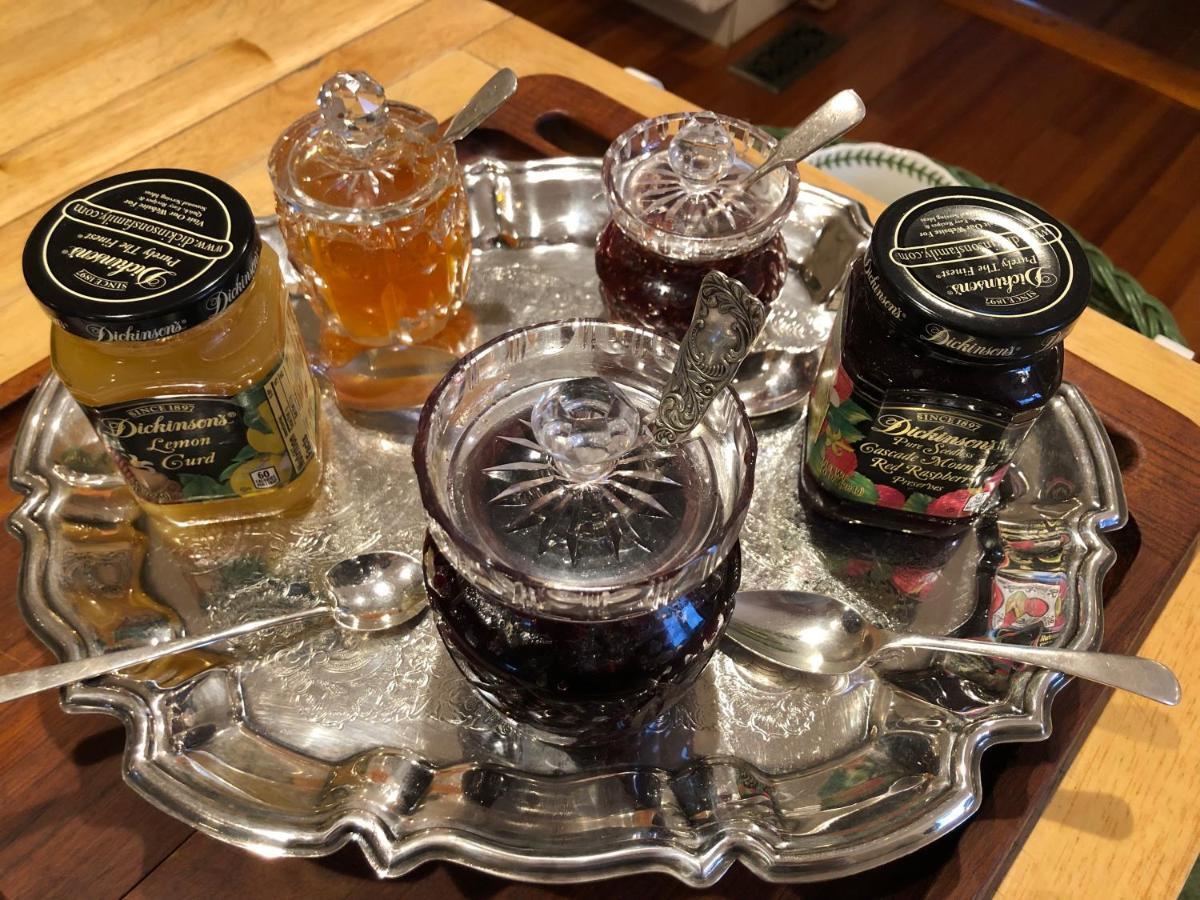 Bed & Breakfast Silvershell 3*