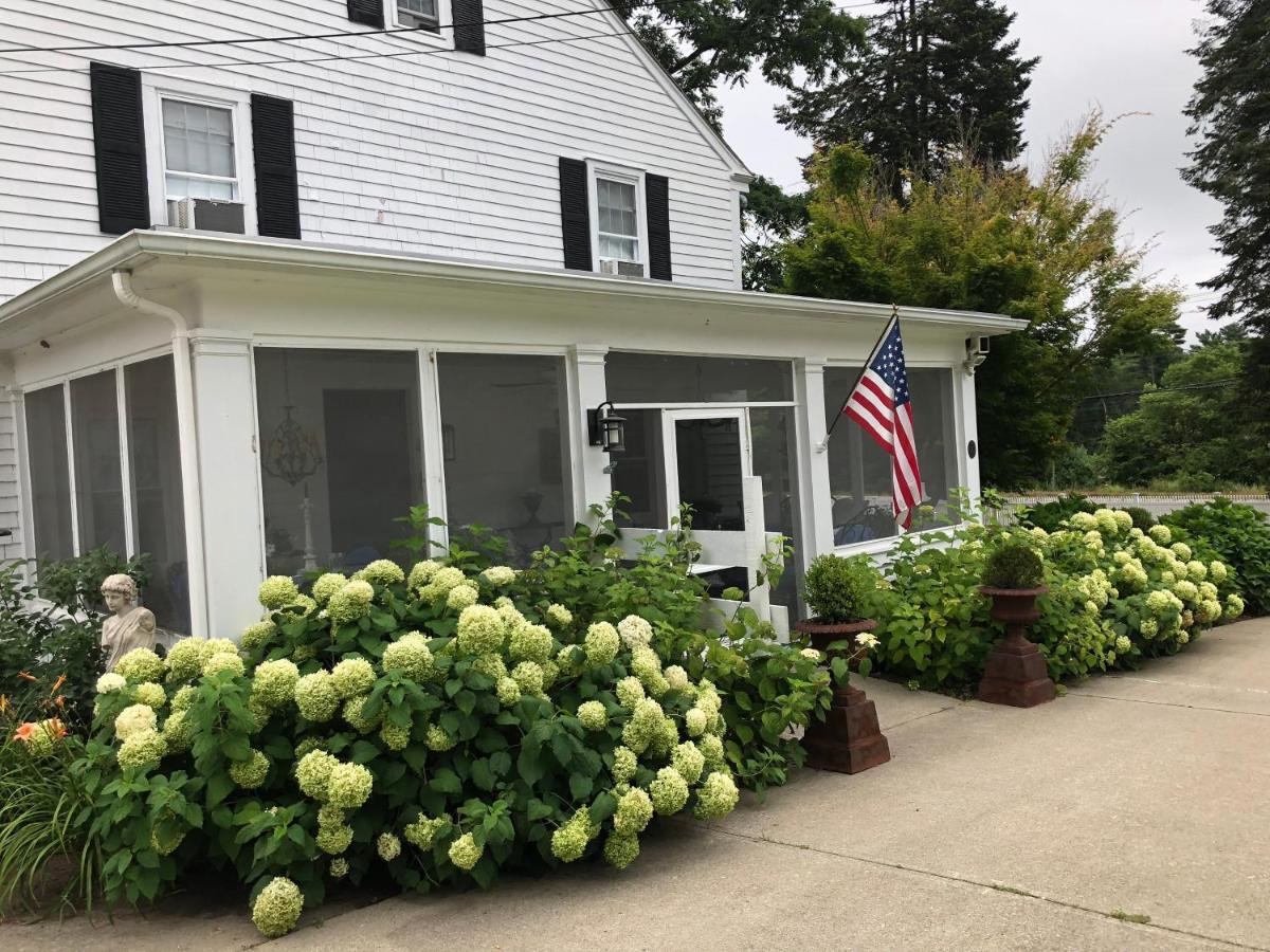 Silvershell Bed & Breakfast